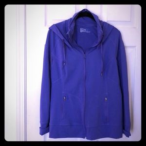 Active hoodie. Nicely fitted. Nearly new.